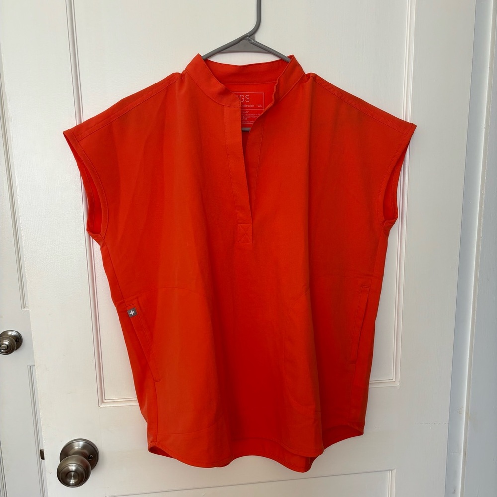 FIGS SCRUBS Orange Petite Jogger Set